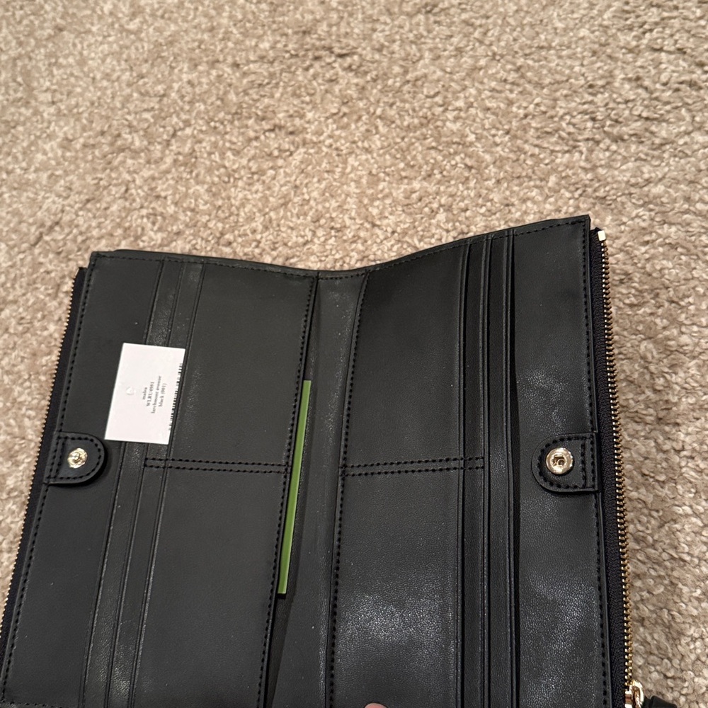 Kate Spade Wallet - Picture 3 of 5